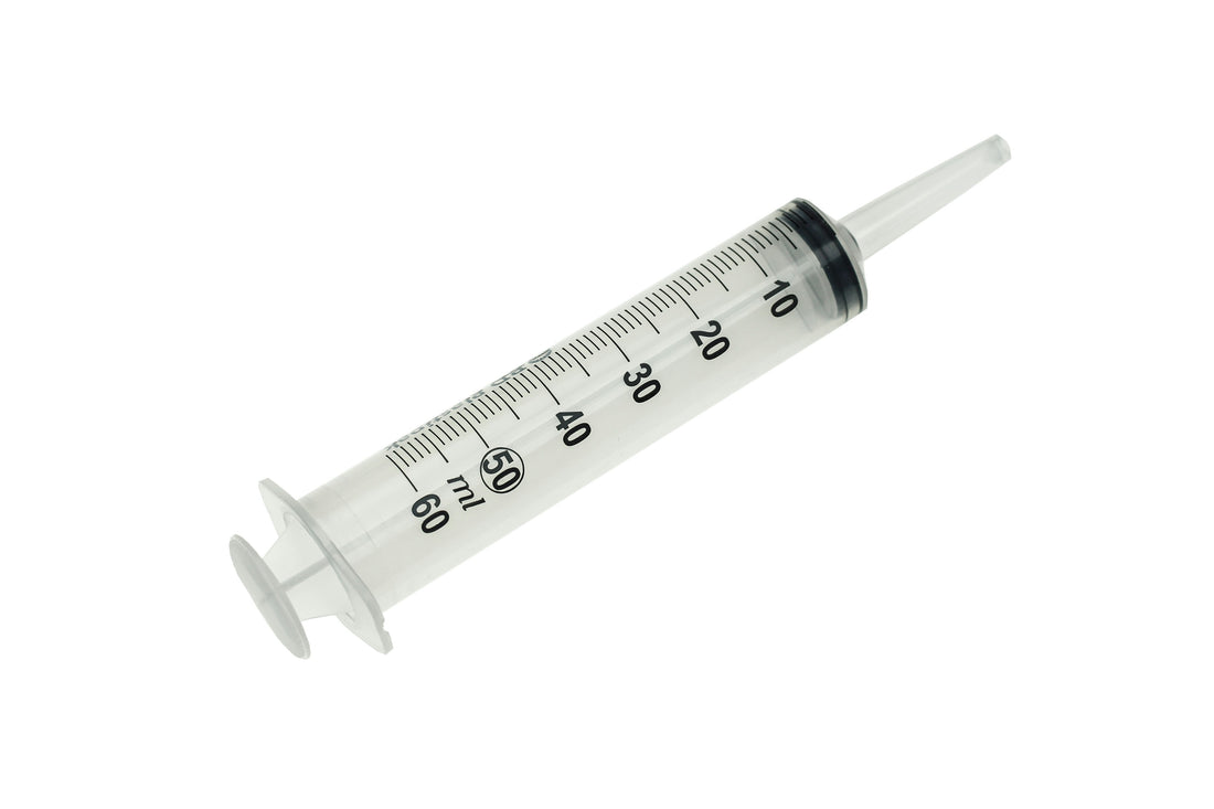 Syringe Feeding: Essential Tips for Feeding Dogs with a Syringe
