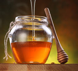 RAW HONEY GOOD FOR DOGS TOO